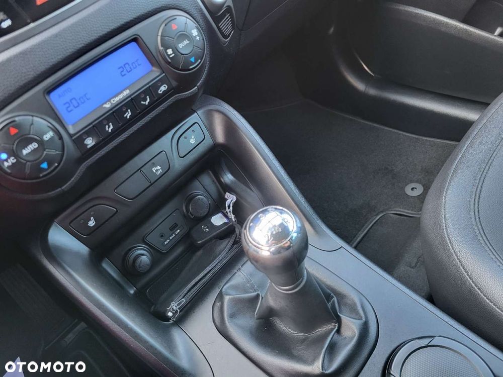 Hyundai ix35 - 26