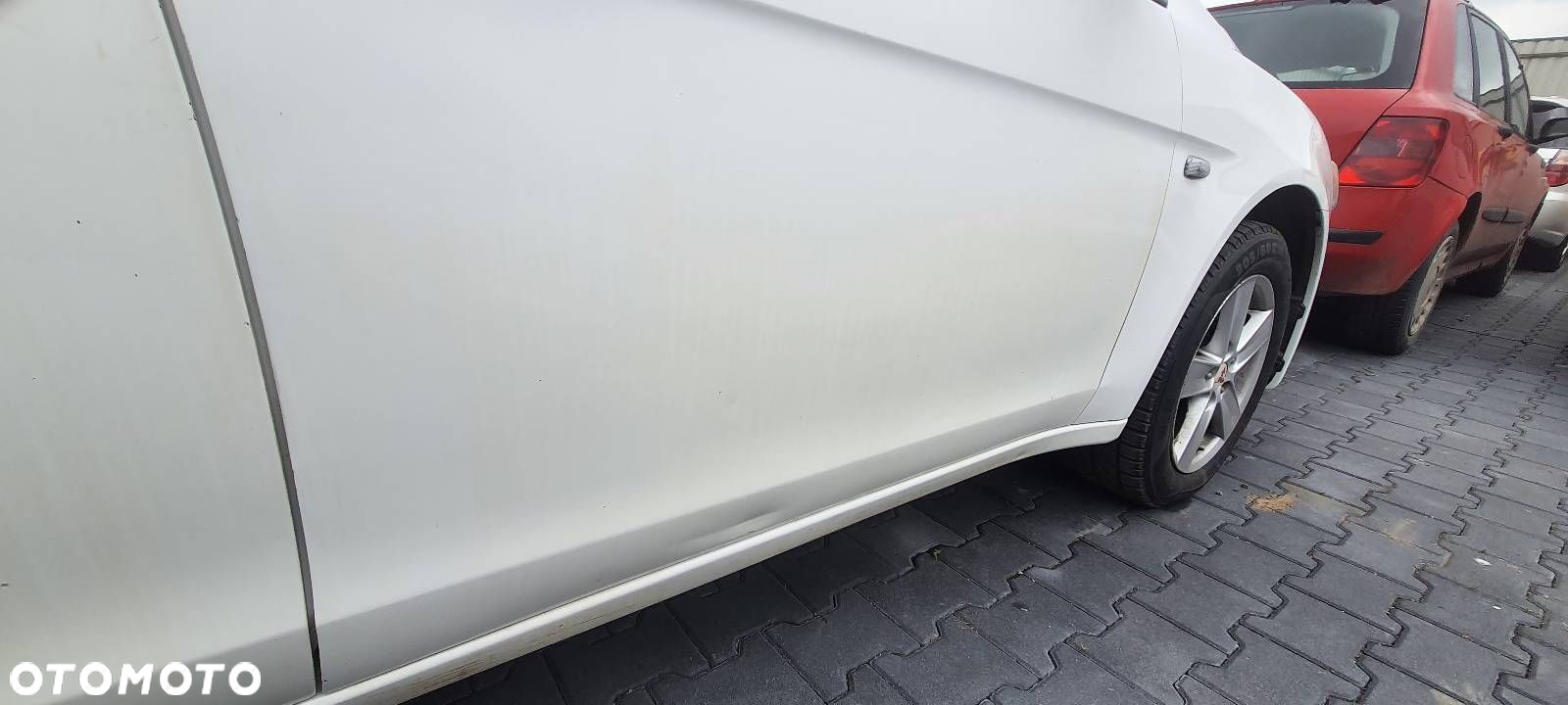 DRZWI PRAWY PRZÓD MITSUBISHI LANCER VIII W37 - 5