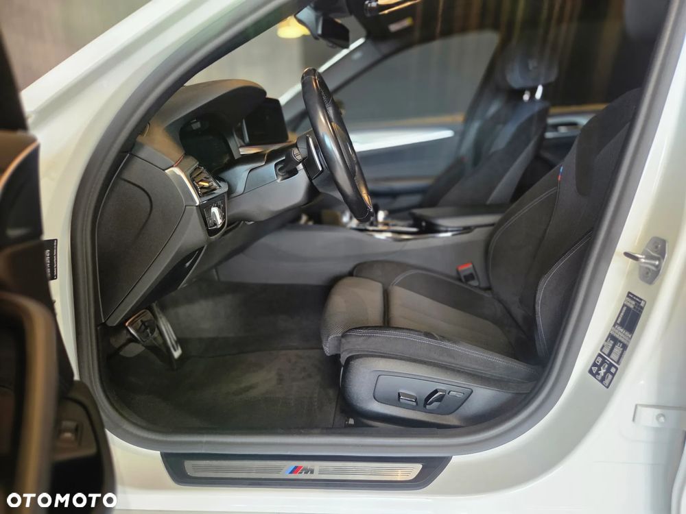 BMW Seria 5 520d xDrive M Sport Edition - 16