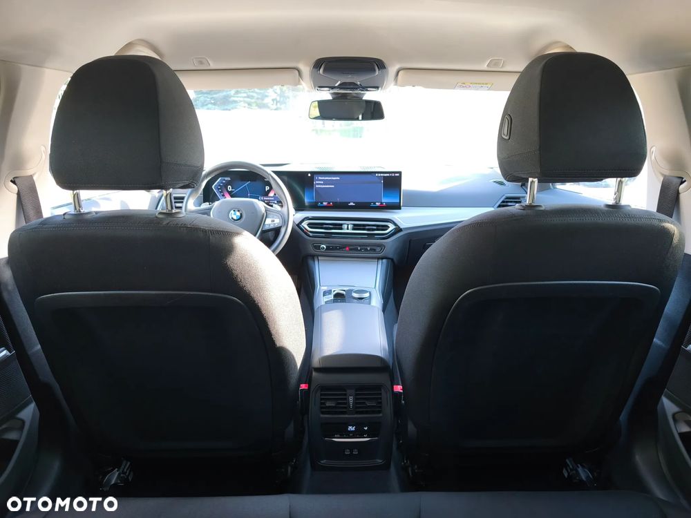 BMW Seria 3 318i Advantage - 19