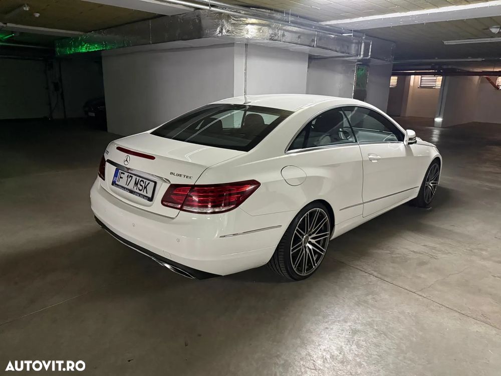 Mercedes-Benz E - 10