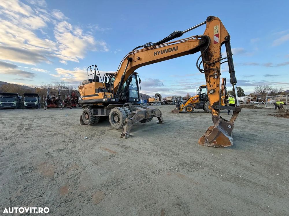 Hyundai HW160 - 6