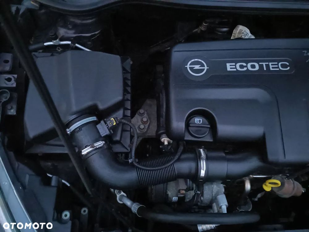 Opel Astra 1.7 CDTI DPF Sports Tourer - 21