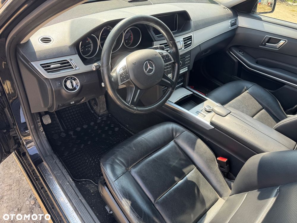 Mercedes-Benz Klasa E 200 CDI DPF BlueEFFICIENCY 7G-TRONIC - 23