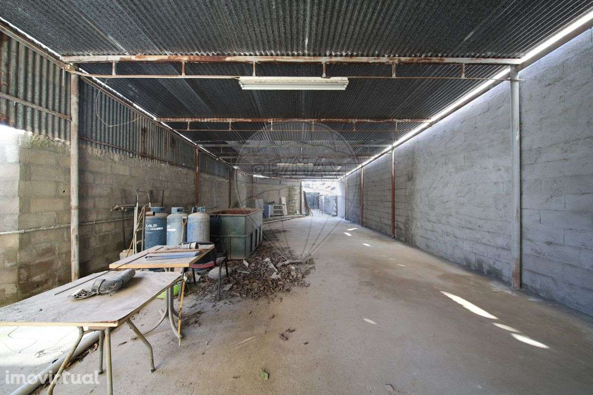 Moradia T2 para venda - Grande imagem: 2/7