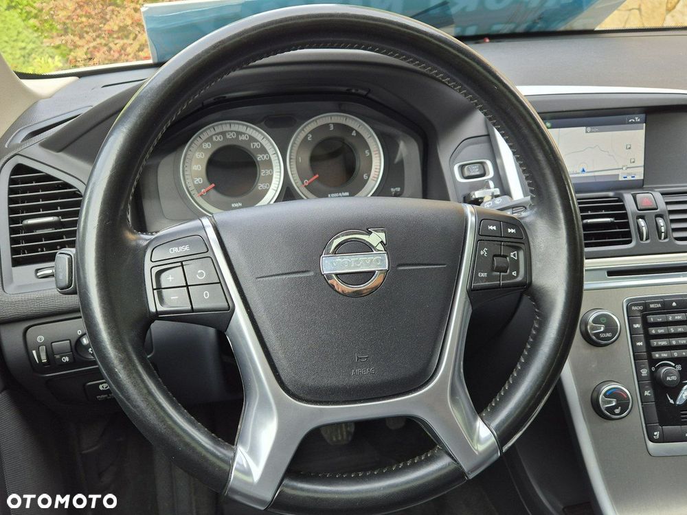 Volvo XC 60 - 13