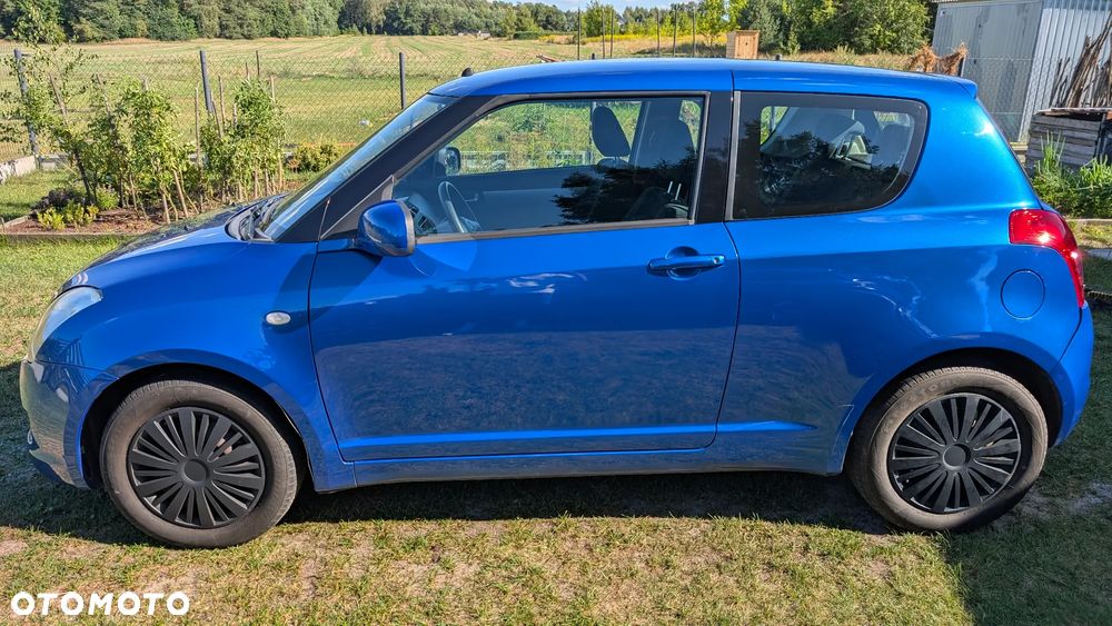 Suzuki Swift 2008 photo 3
