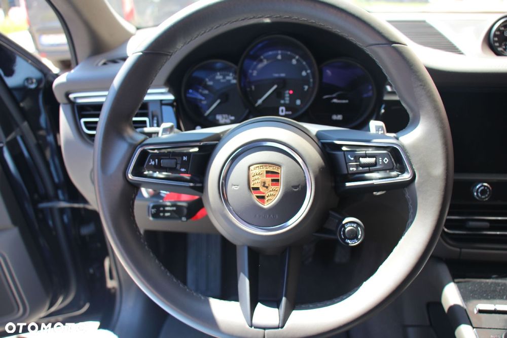 Porsche Macan Standard - 11