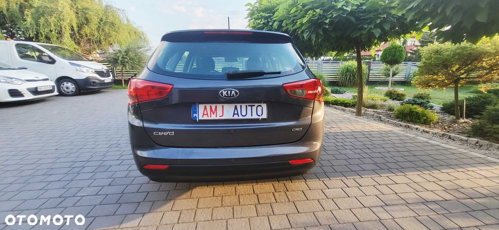 Kia Ceed - 3