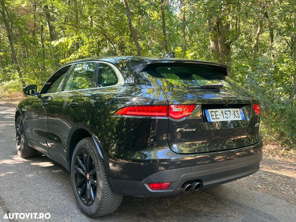 Jaguar F-Pace - 4