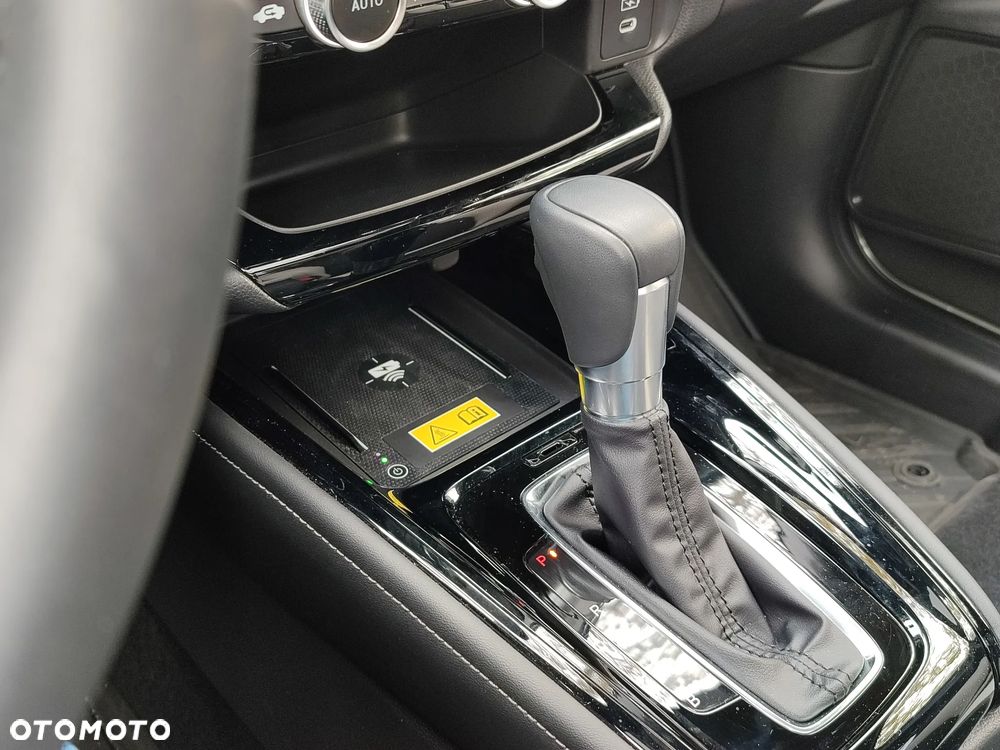 Honda HR-V 1.5 i-MMD Advance Style Plus CVT - 23