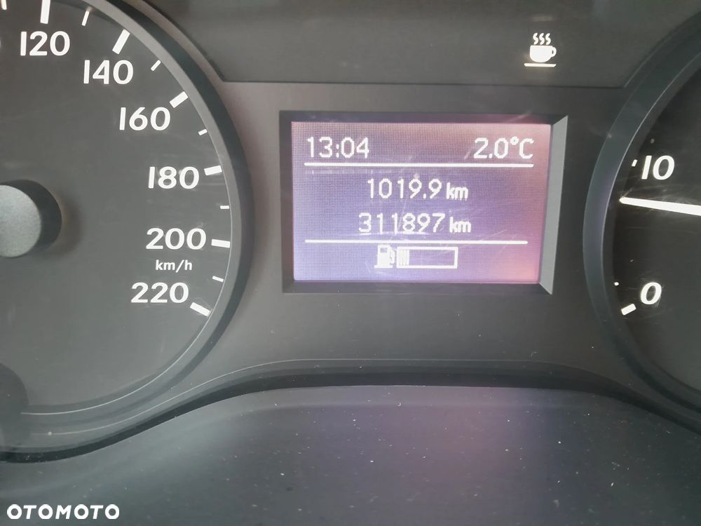 Mercedes-Benz VITO - 13