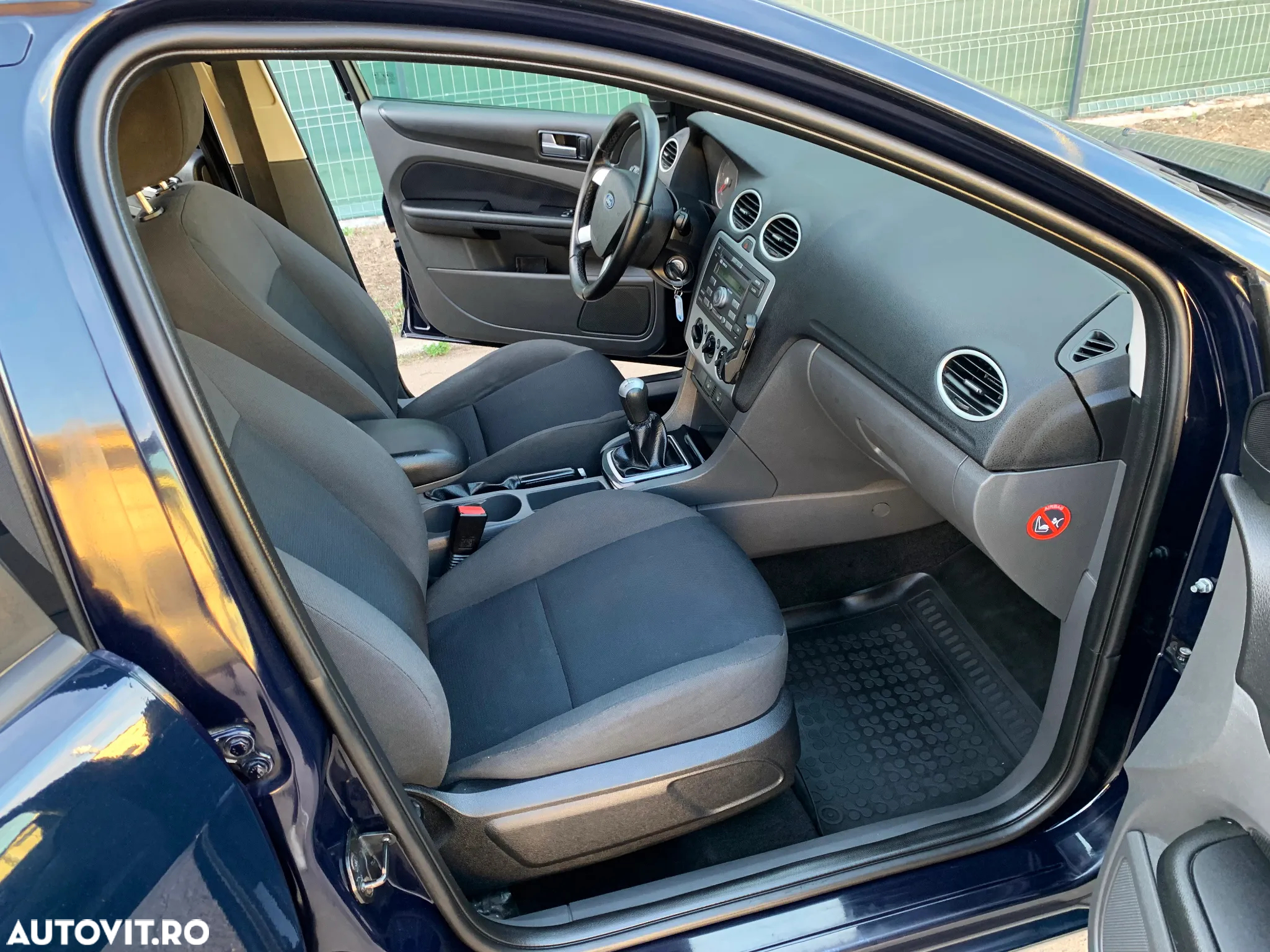 Ford Focus 1.6 TDCI Ambiente - 8