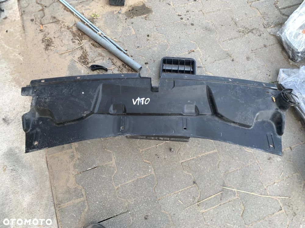 VITO VIANO osłona nakładka pasa przedniego A4478850236 - 2
