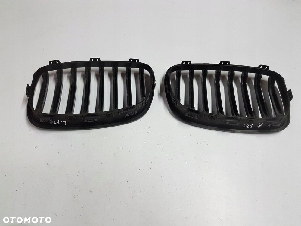 BMW 1 F20 F21 11-14r NERKI GRILL CZARNE KOMPLET - 4