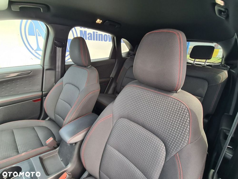 Ford Kuga 2.5 Duratec PHEV ST-LINE - 30