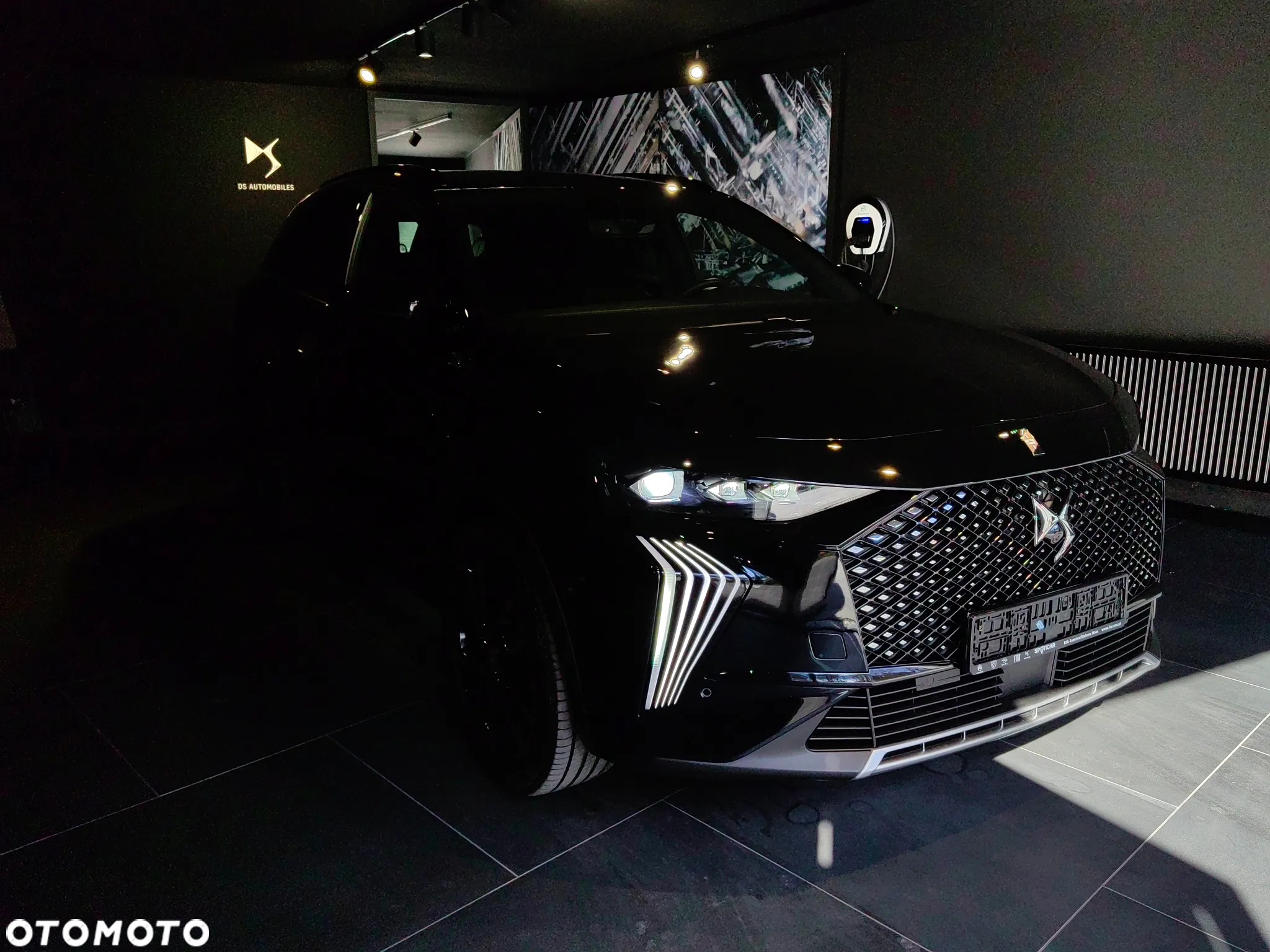 DS Automobiles DS 7 Crossback - 11