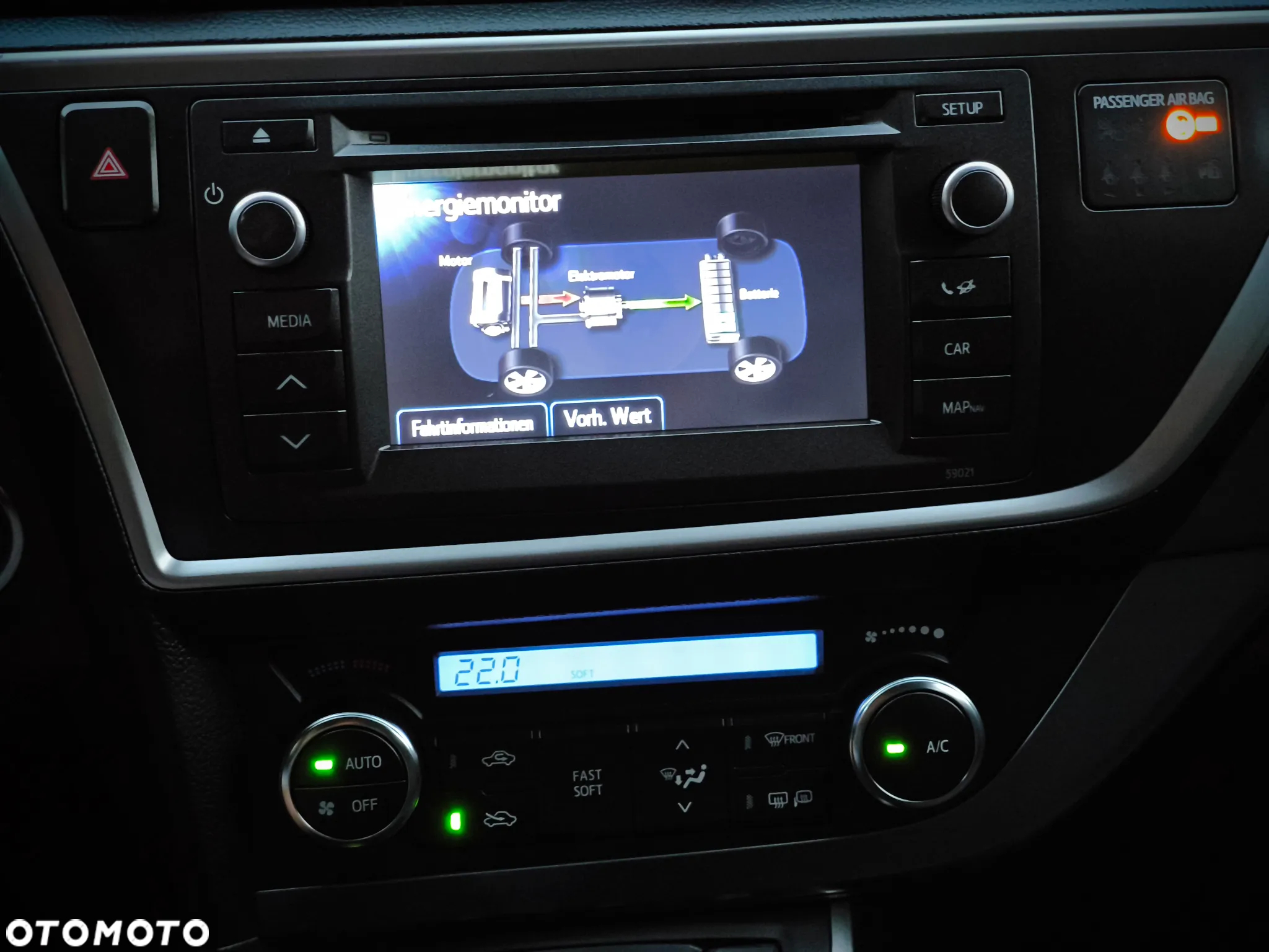 Toyota Auris 1.8 VVT-i Hybrid Automatik Style Selection - 13