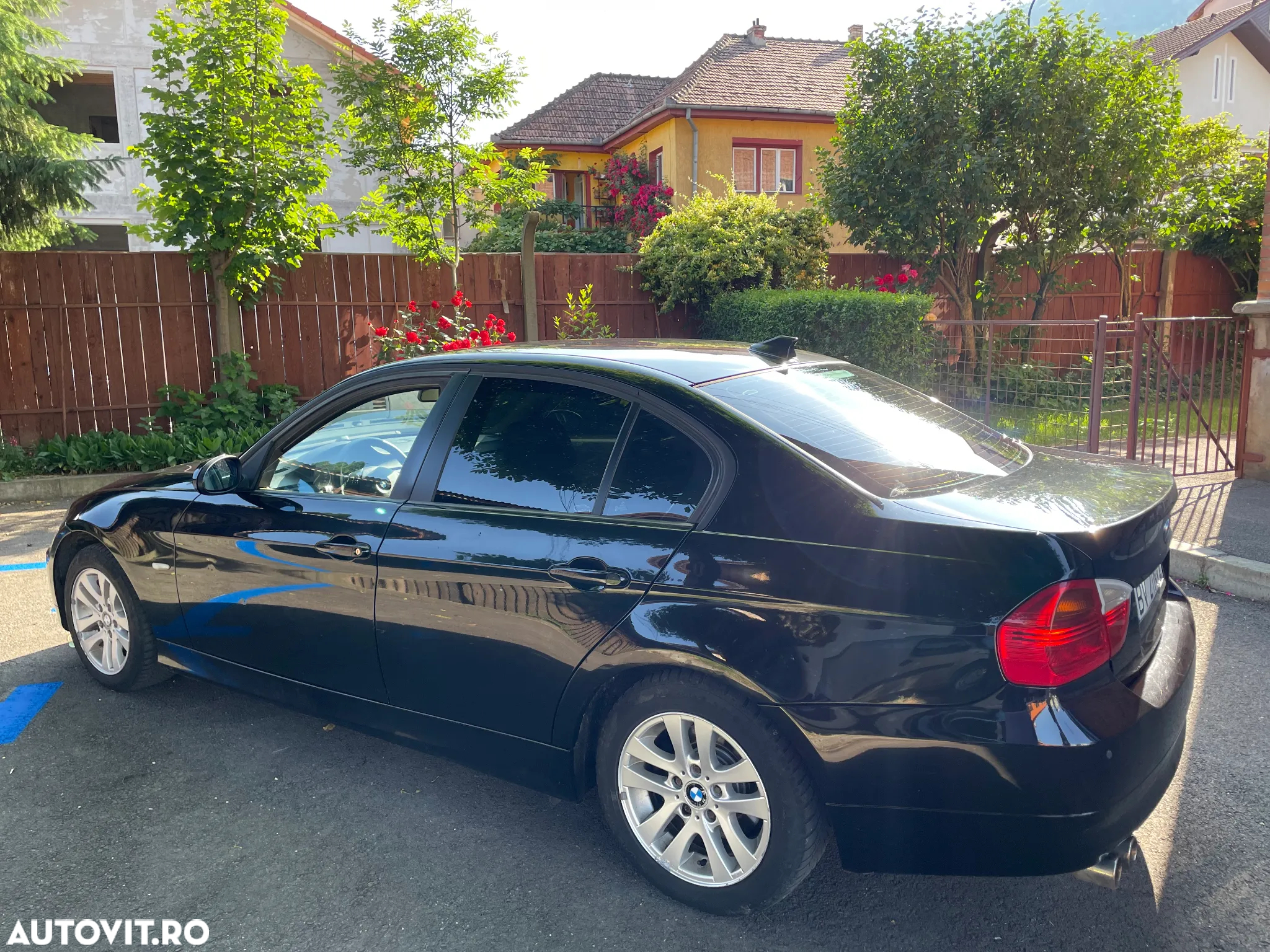 BMW Seria 3 318i Touring - 7
