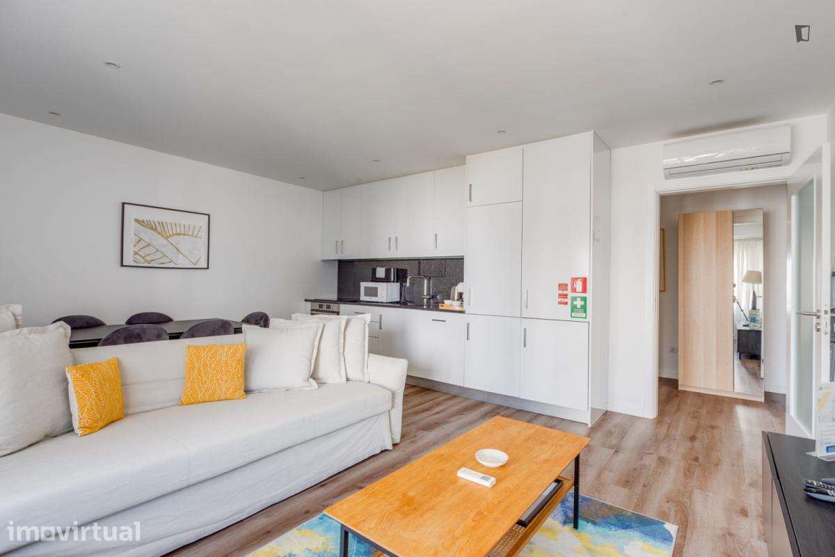 Apartamento com 1 quartos - localizado em Sete Rios Lisbon - Grande imagem: 3/27