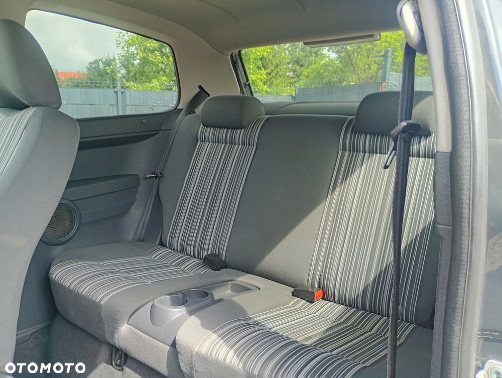 Volkswagen Fox 1.2 - 8
