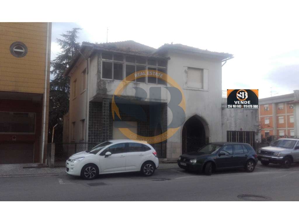 Moradia São João da Madeira - Grande imagem: 2/3