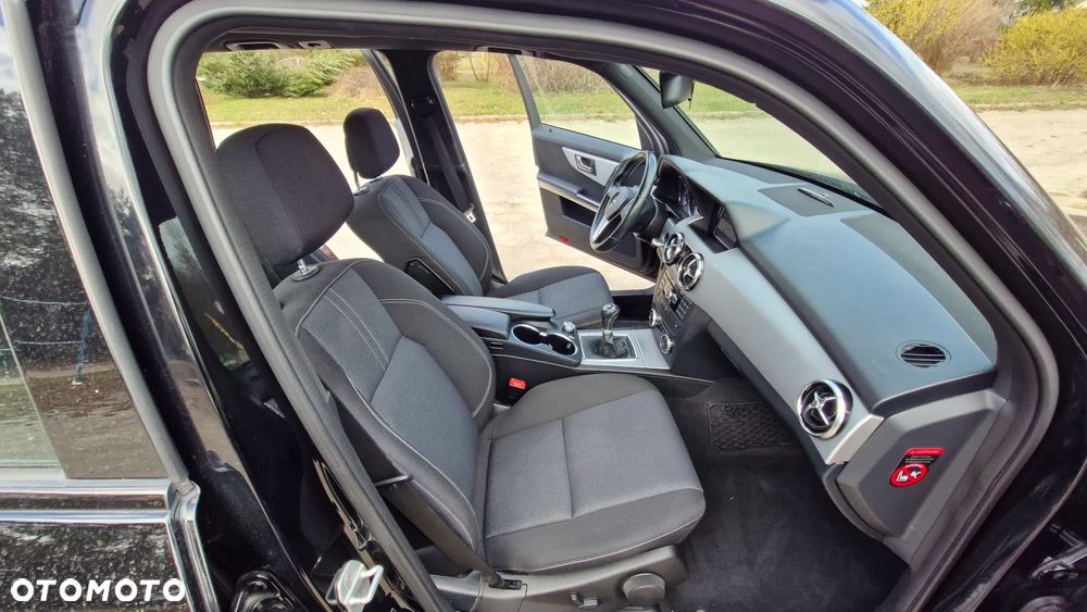 Mercedes-Benz GLK 200 CDI (BlueEFFICIENCY) - 10