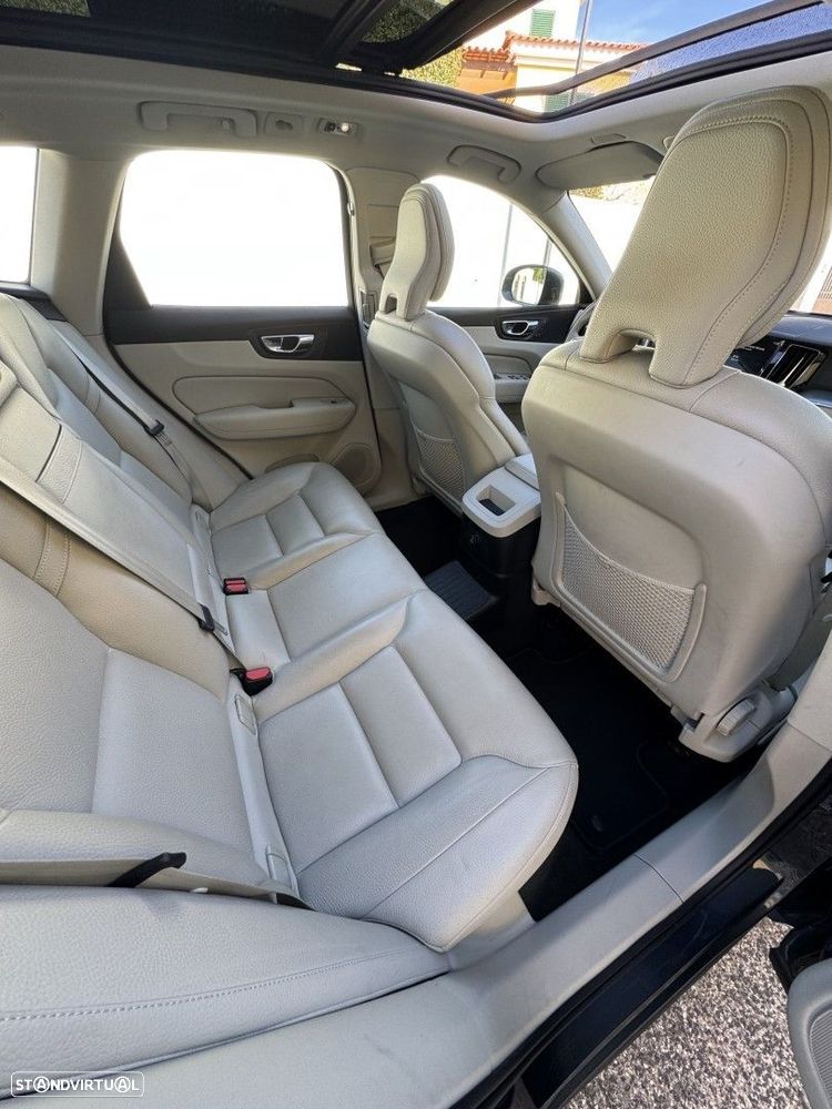 Volvo XC 60 2.0 T8 PHEV Inscription AWD - 26