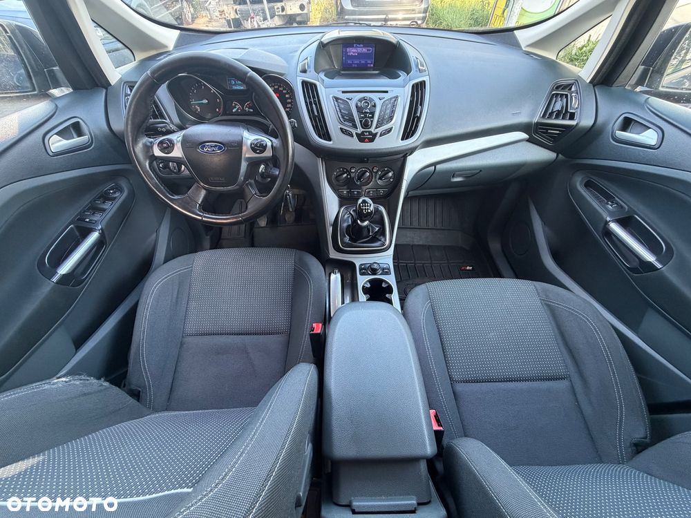 Ford C-MAX - 10