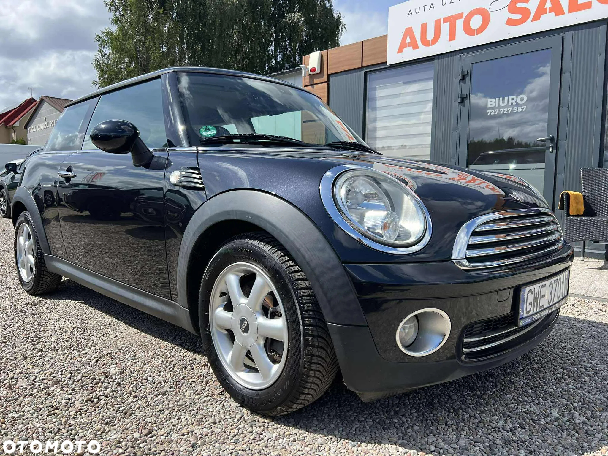 MINI ONE Standard - 9
