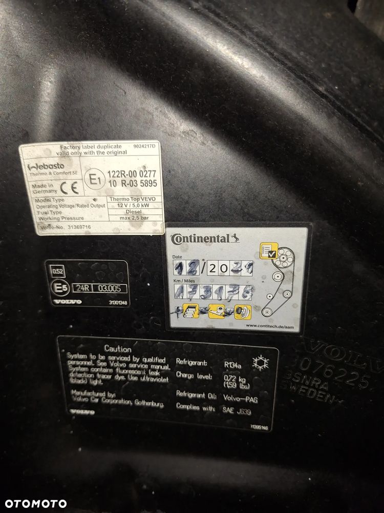 Volvo XC 60 D4 Momentum - 17