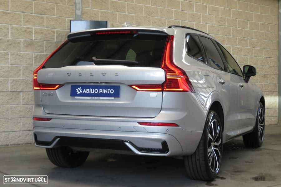 Volvo XC 60 2.0 T6 PHEV Ultimate Dark AWD - 37