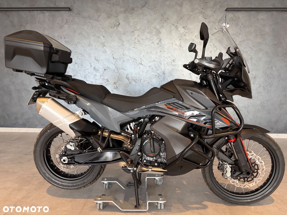 KTM Adventure - 12