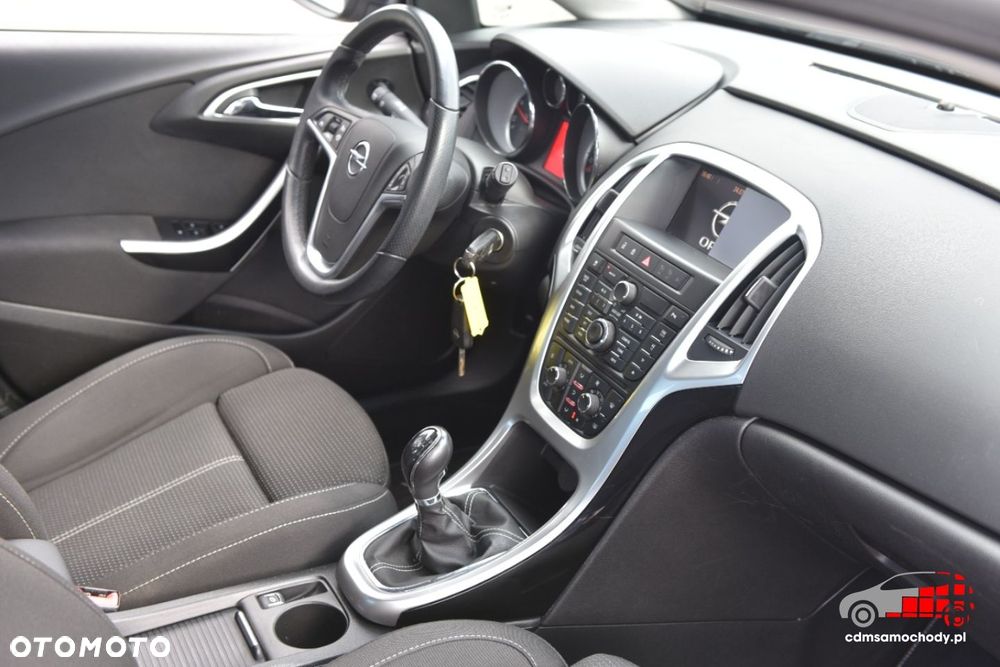 Opel Astra - 25