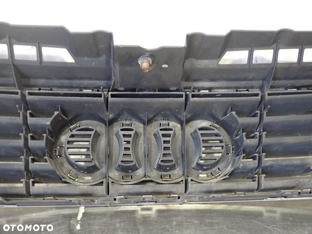 GRILL ATRAPA AUDI A3 8P 2.0TDI 8P3853651 - 9