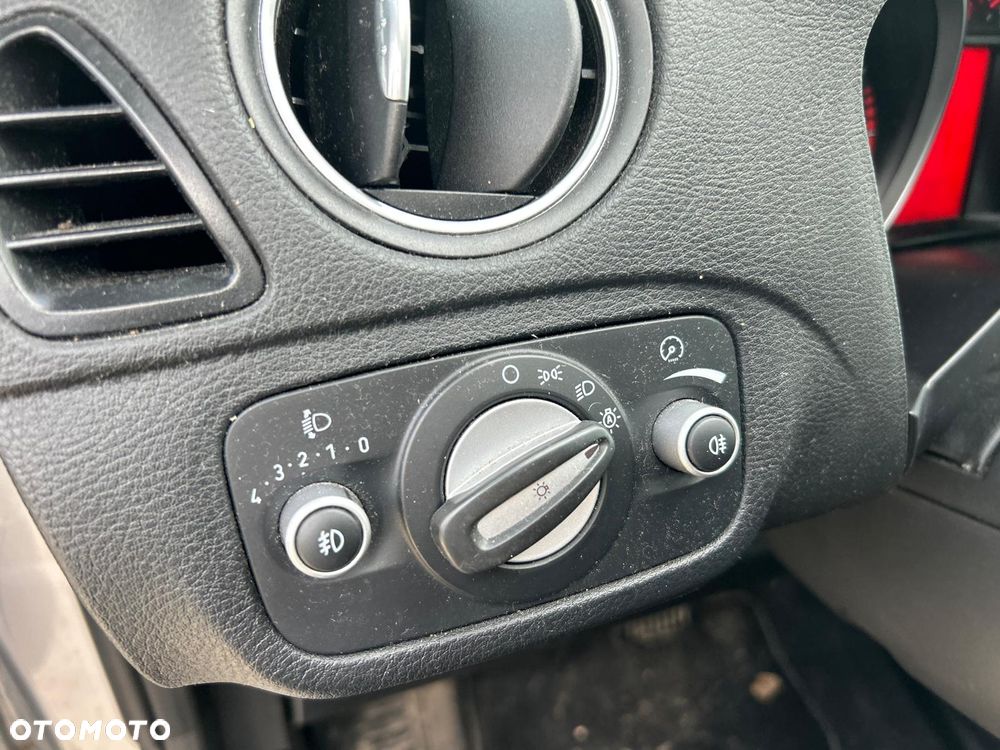 Ford S-Max 2.0 TDCi Trend - 25