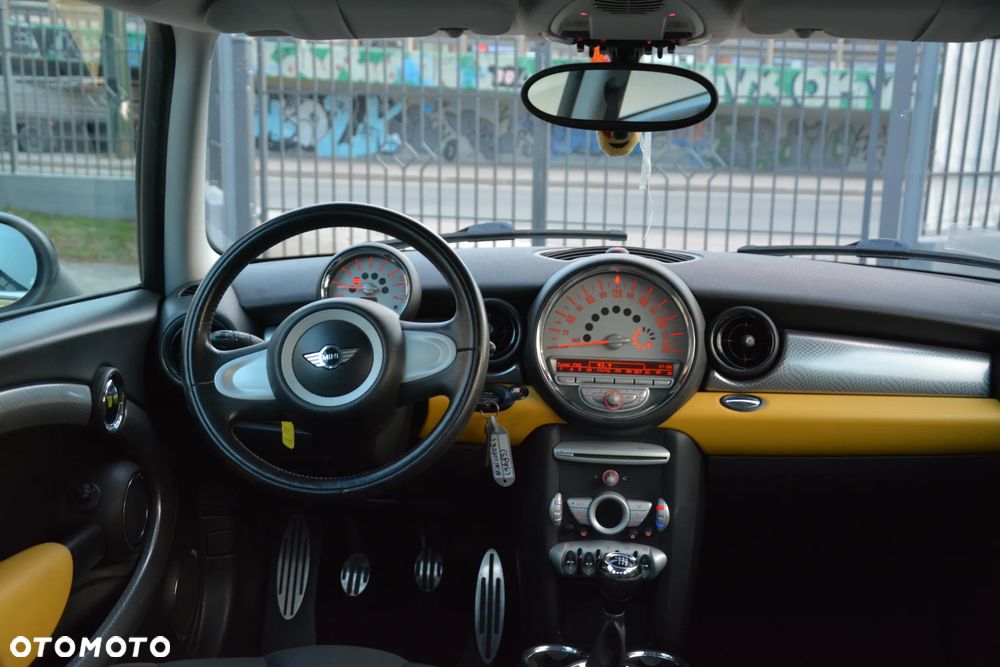 MINI Cooper S - 11