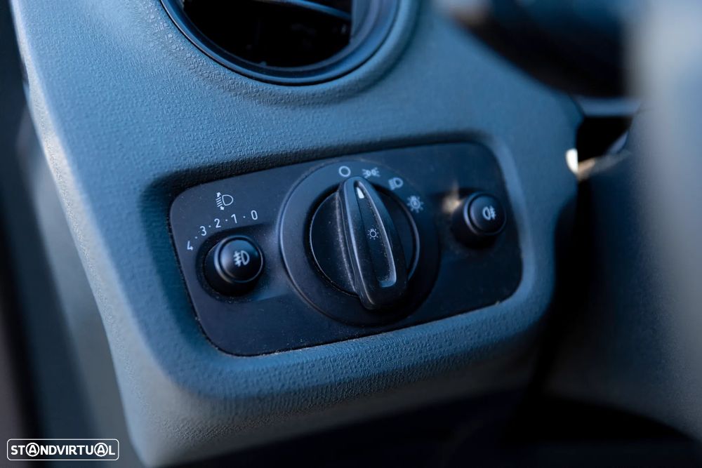 Ford Fiesta 1.4 TDCI Titanium - 13