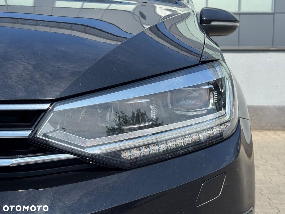 Volkswagen Touran 2.0 TDI BMT Highline DSG - 16