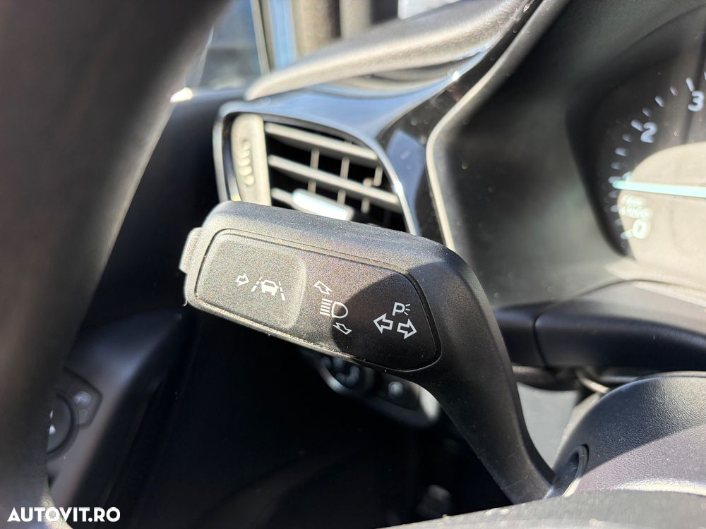 Ford Fiesta 1.0 EcoBoost Active - 19