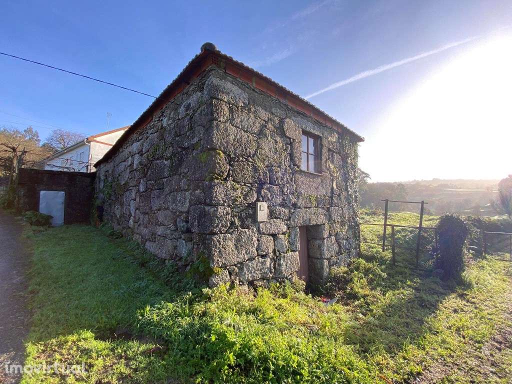 Casa para restauro em Bico - Grande imagem: 3/42