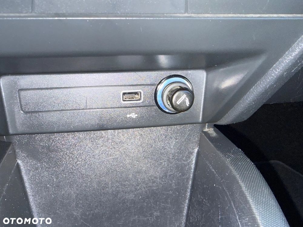 Skoda Fabia 1.0 MPI Soleil - 25