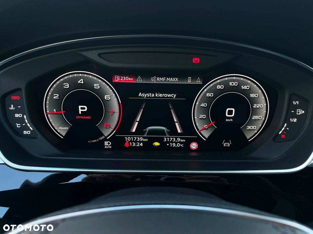 Audi A8 - 28