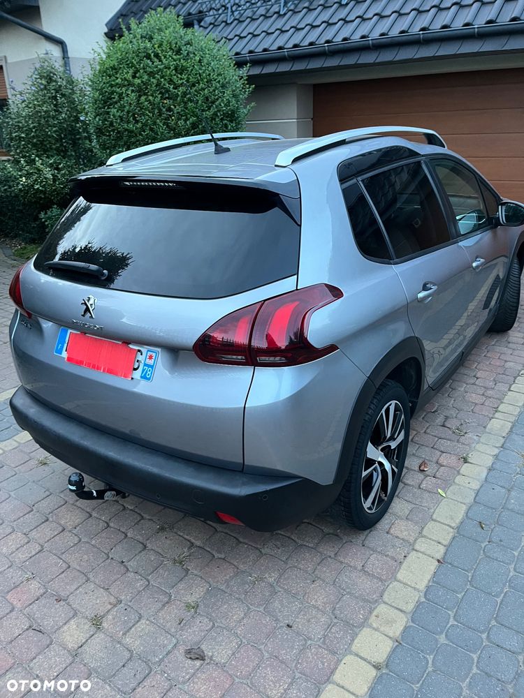 Peugeot 2008 - 18