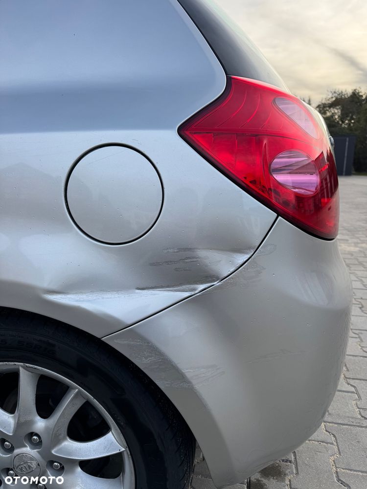 Kia Ceed 1.6 Comfort - 4