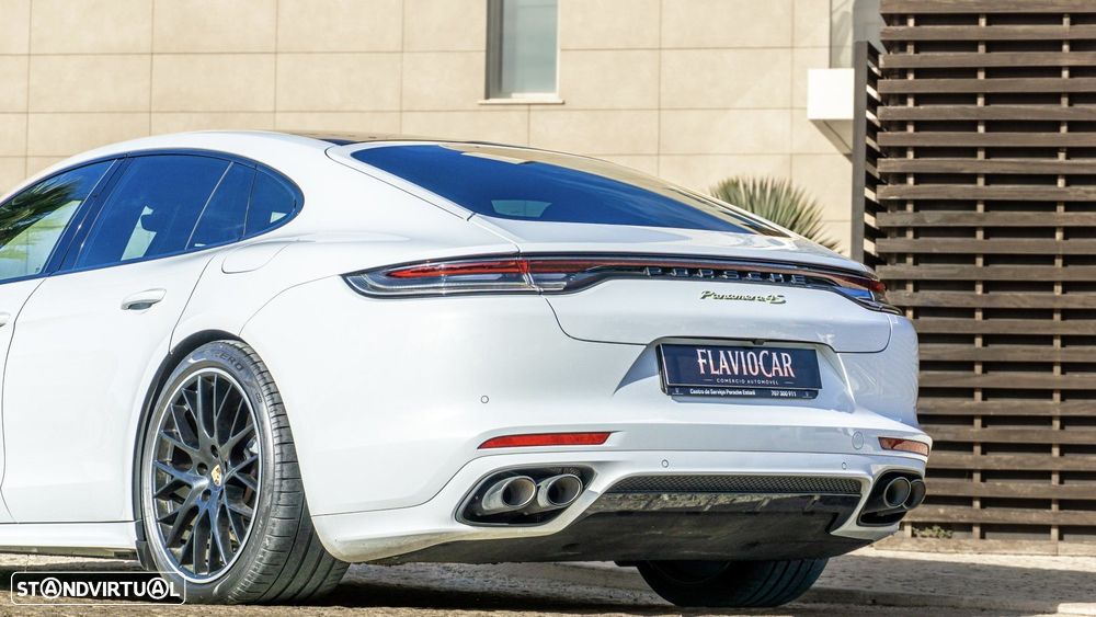 Porsche Panamera 4S E-Hybrid - 2