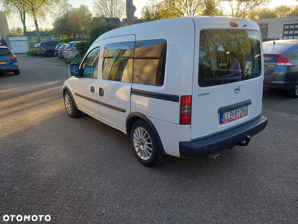Opel Combo Tour 1.4 Cosmo - 3