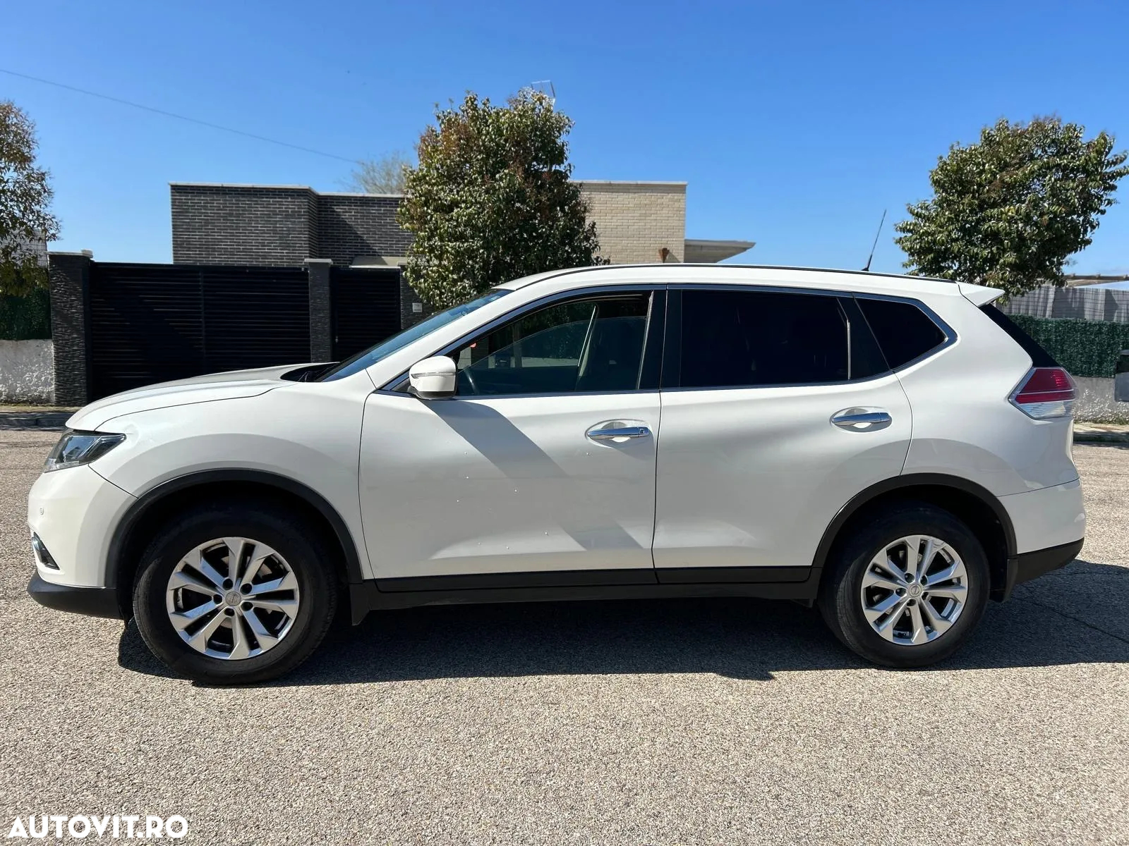 Nissan X-Trail 1.6 dCi ALL-MODE 4x4i Acenta - 15