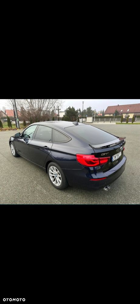 BMW Seria 3 330i GPF Luxury Line - 6