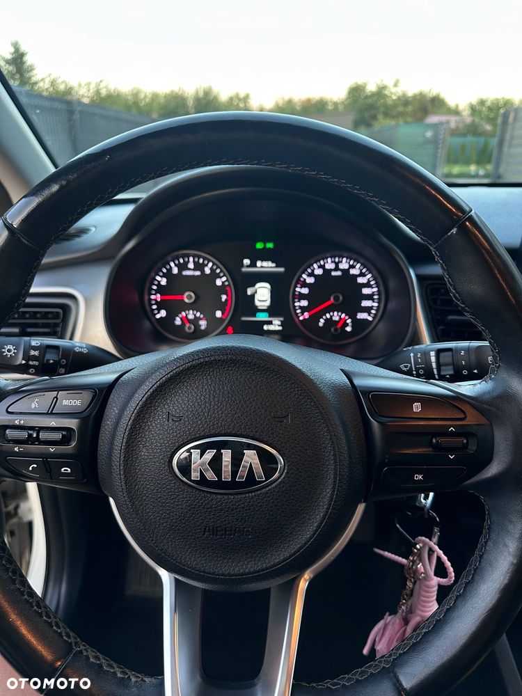 Kia Stonic 1.0 T-GDI L DCT - 13